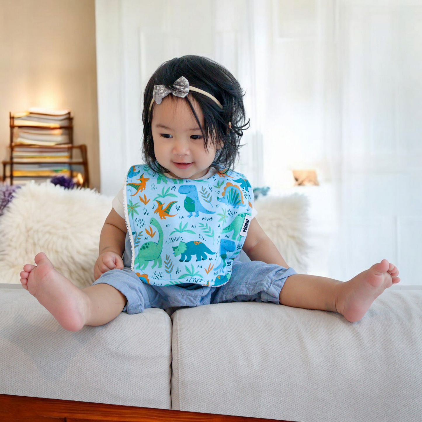 Fouriu Jersey Organic Cotton Bib- Cheeky Dinosaur