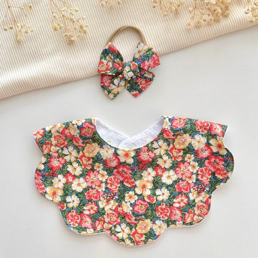 Farisha Scallop Bib Set