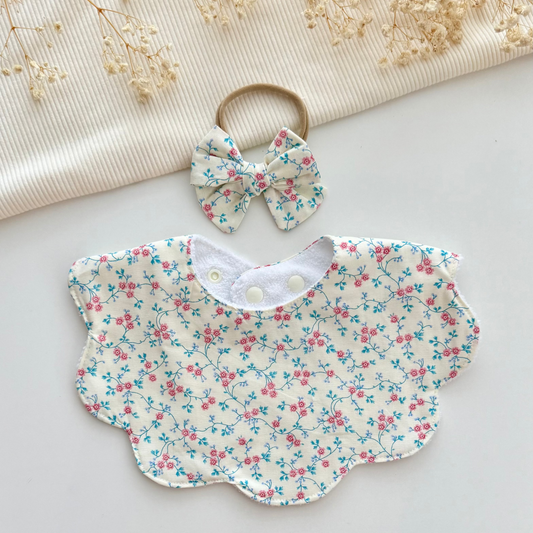 Farisha Scallop Bib Set