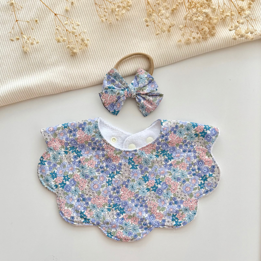 Farisha Scallop Bib Set