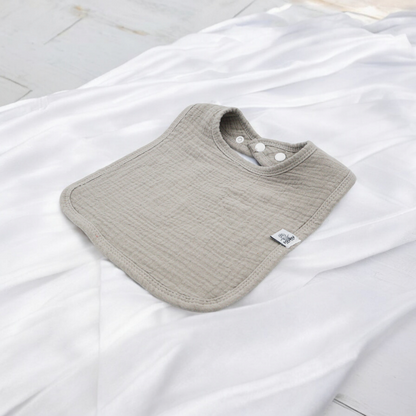 Fouriu Muslin Cotton Cuddle Bib- Gray