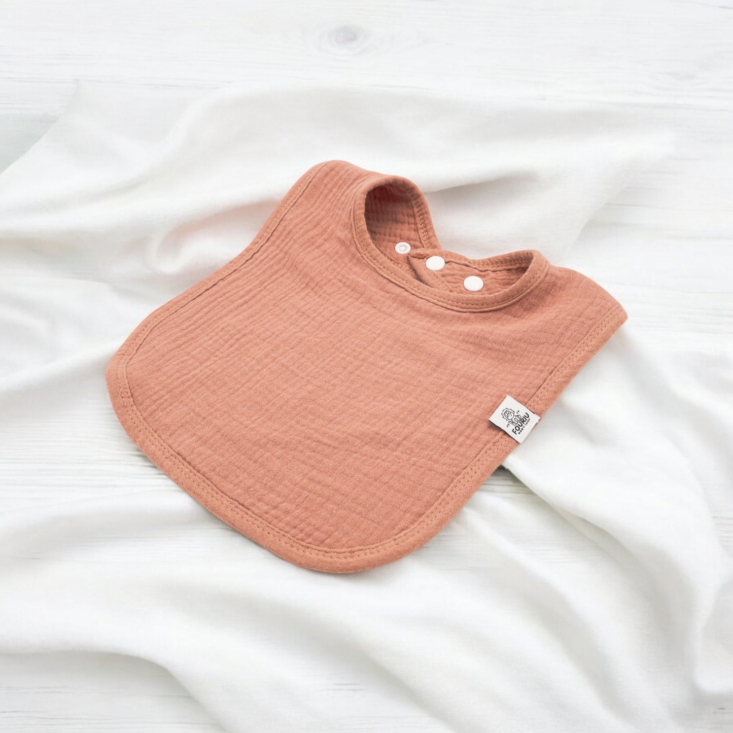 Fouriu Muslin Cotton Cuddle Bib- Whiskey Tan