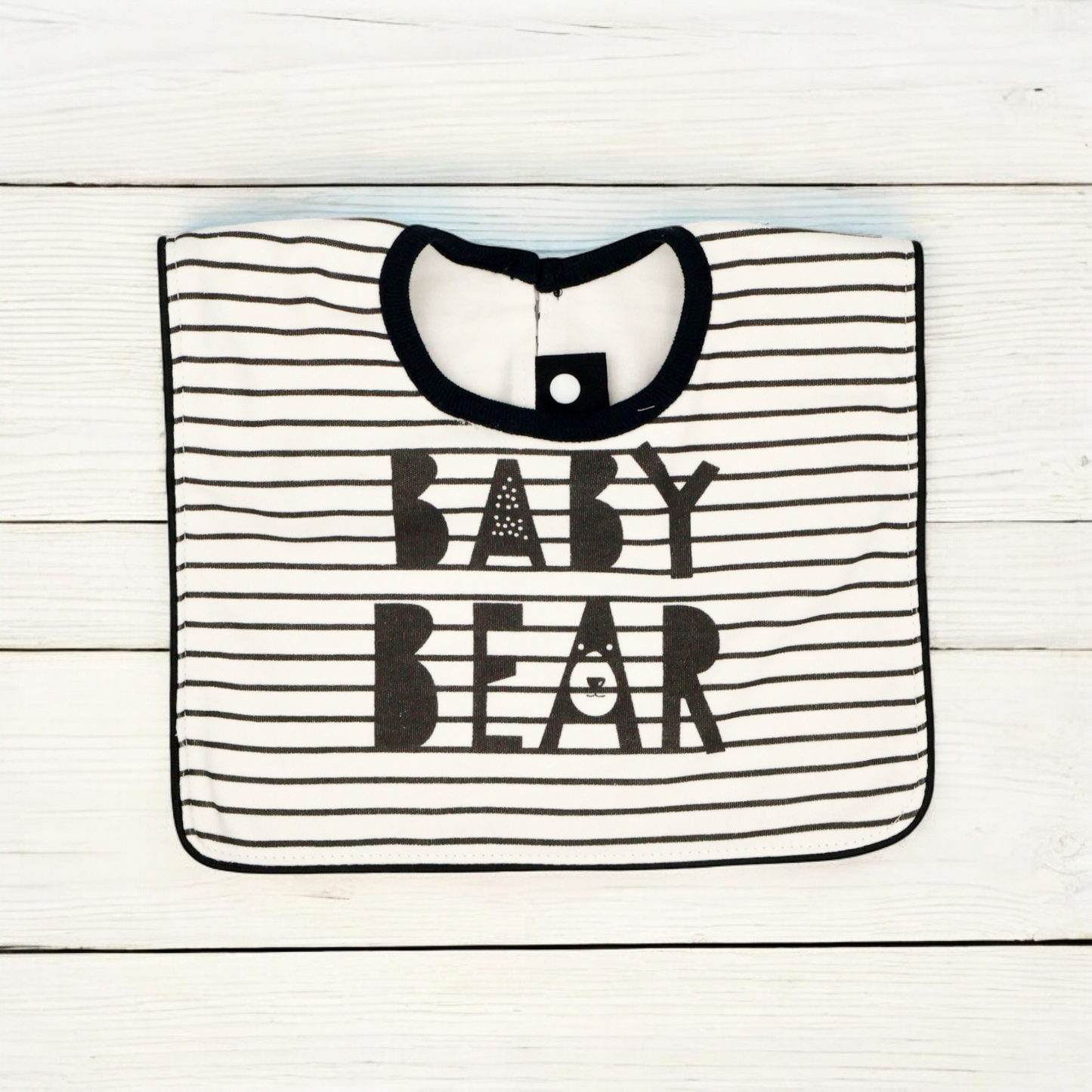 Fouriu Monochrome Baby Bibs-  Baby Bear
