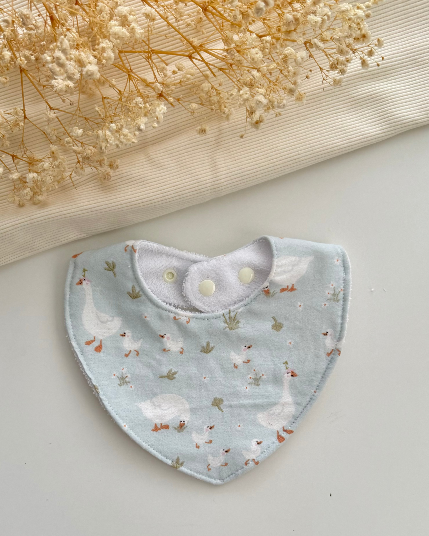 Little Henry Bib- Mama and Baby Geese (Unisex)